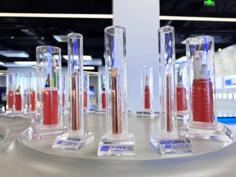 全新升級(jí)！萬馬股份第4代氧化鎂防火電纜生產(chǎn)線投產(chǎn)運(yùn)行